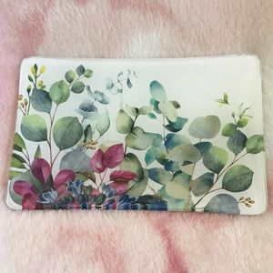 Michel Design Works Eucalyptus Mint Glass Trinket Dish Soap Dish NWOT damage dis